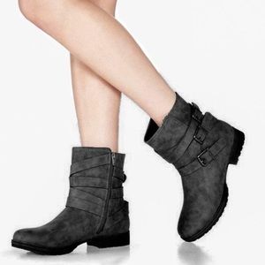 NWT ✨ JustFab Valda Flat Ankle Bootie with Buckle Detail | Size 8